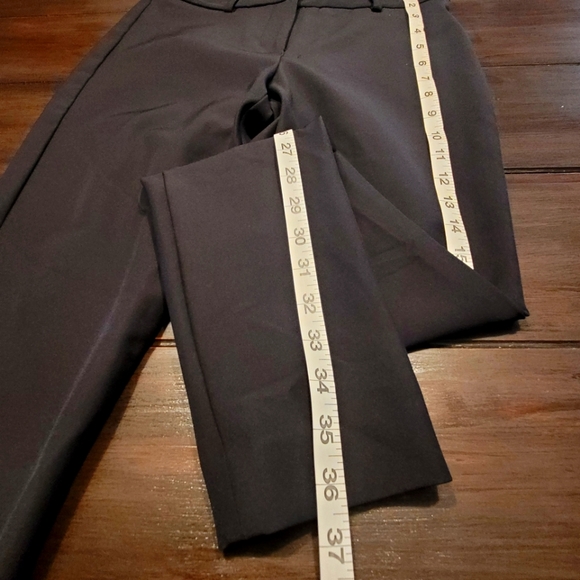 Express Skinny Mid Rise Dress Pants Black Sz 2R - Picture 6 of 8